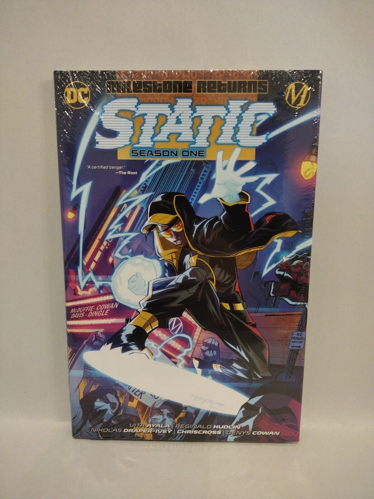 Dc Milestone Season 1 HC Set Of 3 Static Hardware Icon And Rocket New Sealed