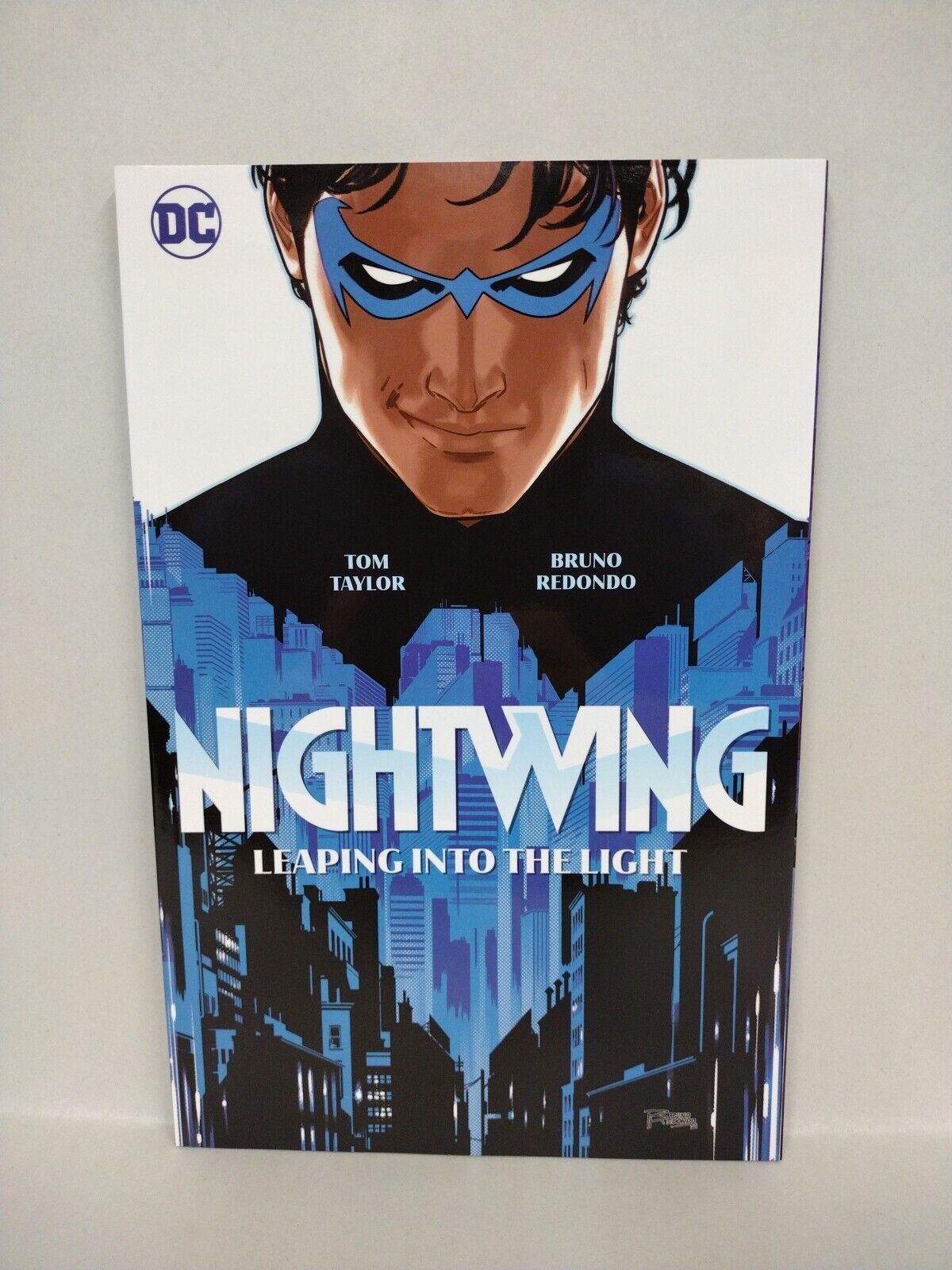 Nightwing: Leaping Into The Light (2022) DC Comic TPB SC #78-83 Tom Taylor New