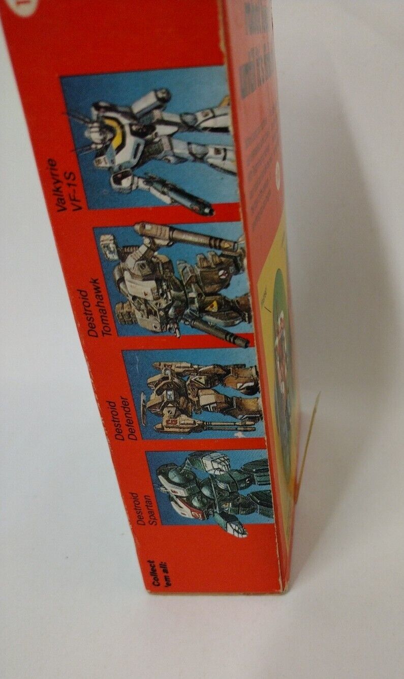 R.O.B.O.T. (1985) Testors Robotech Model Fighter VF-1J New Factory Sealed