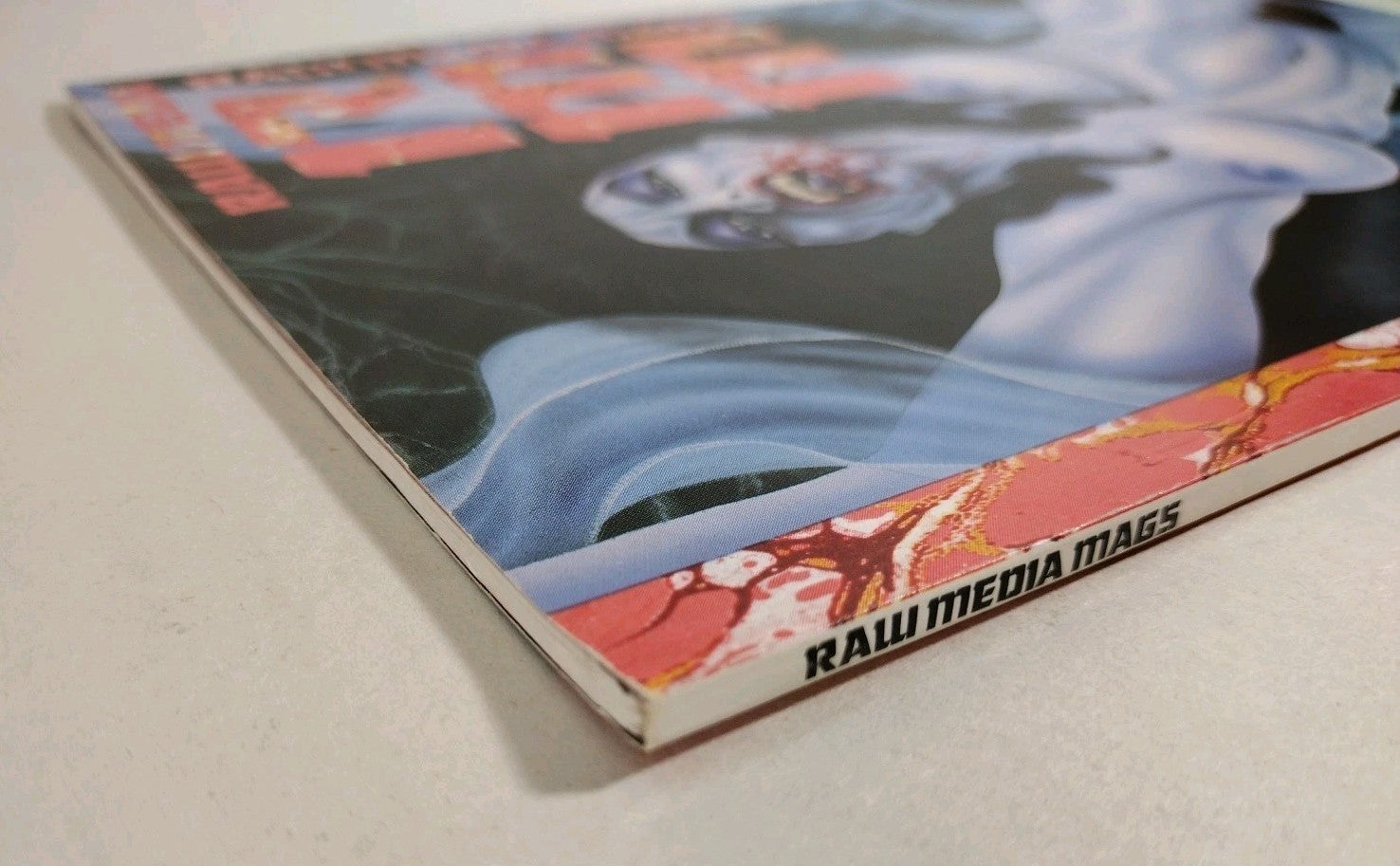 RAW Media Comic Magazine #4 (1994) Tim Vigil Ted Naifeh JH Williams III Horror