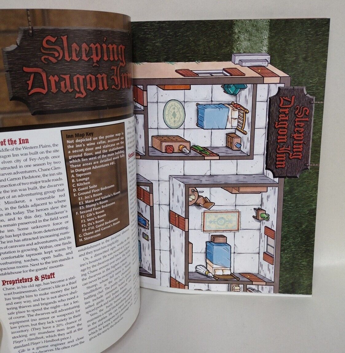 Dragon Magazine #272 (2000) Dungeons & Dragons W Poster Map Wizards Of The Coast