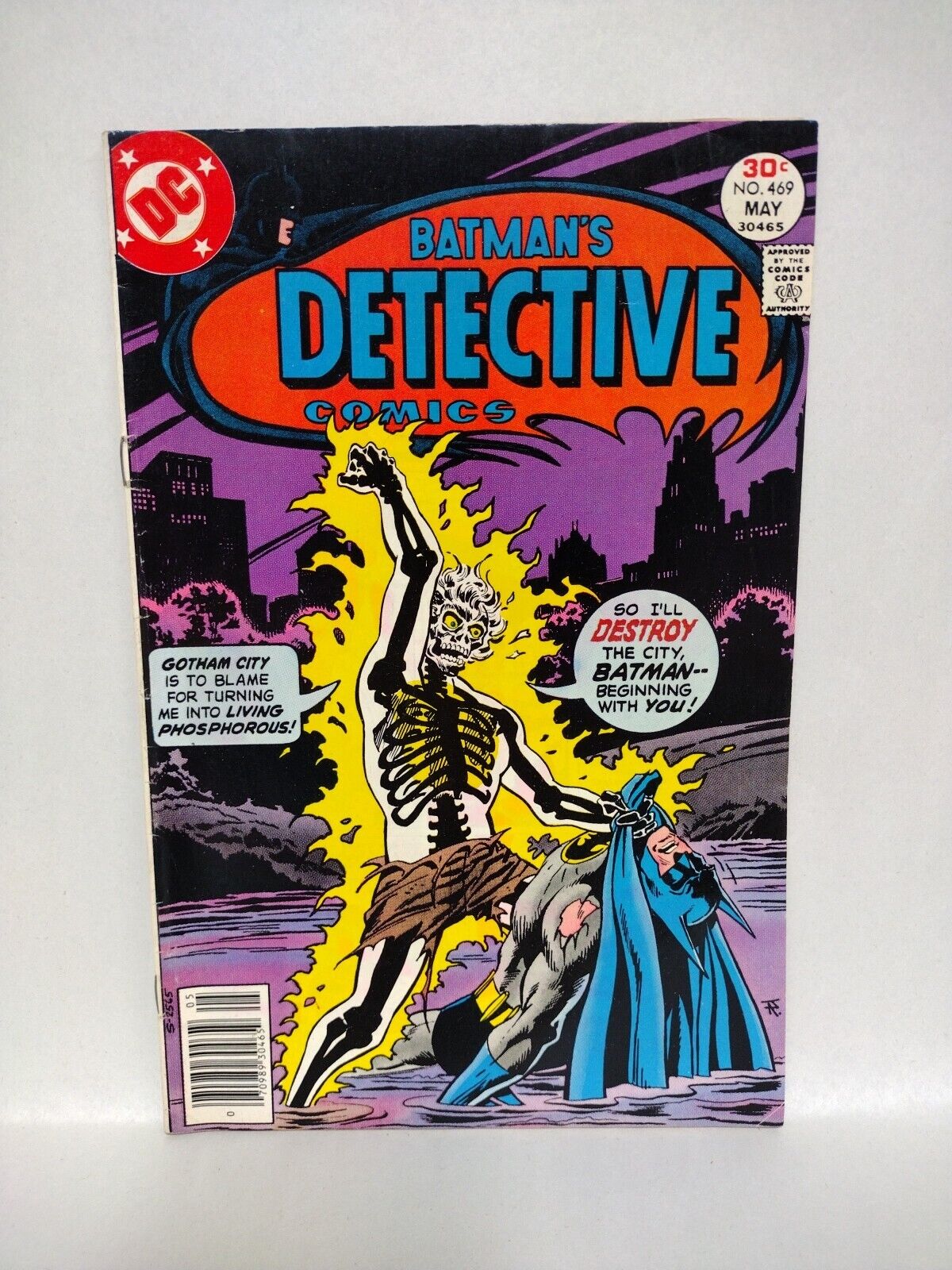 Batman Detective Comics 469 (1977) DC Comic 1st Appearance of Doctor Phosphorus