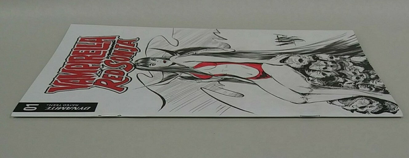 Vampirella Red Sonja #1 (2019) Dynamite Sketch Cover Comic W Original DCastr Art
