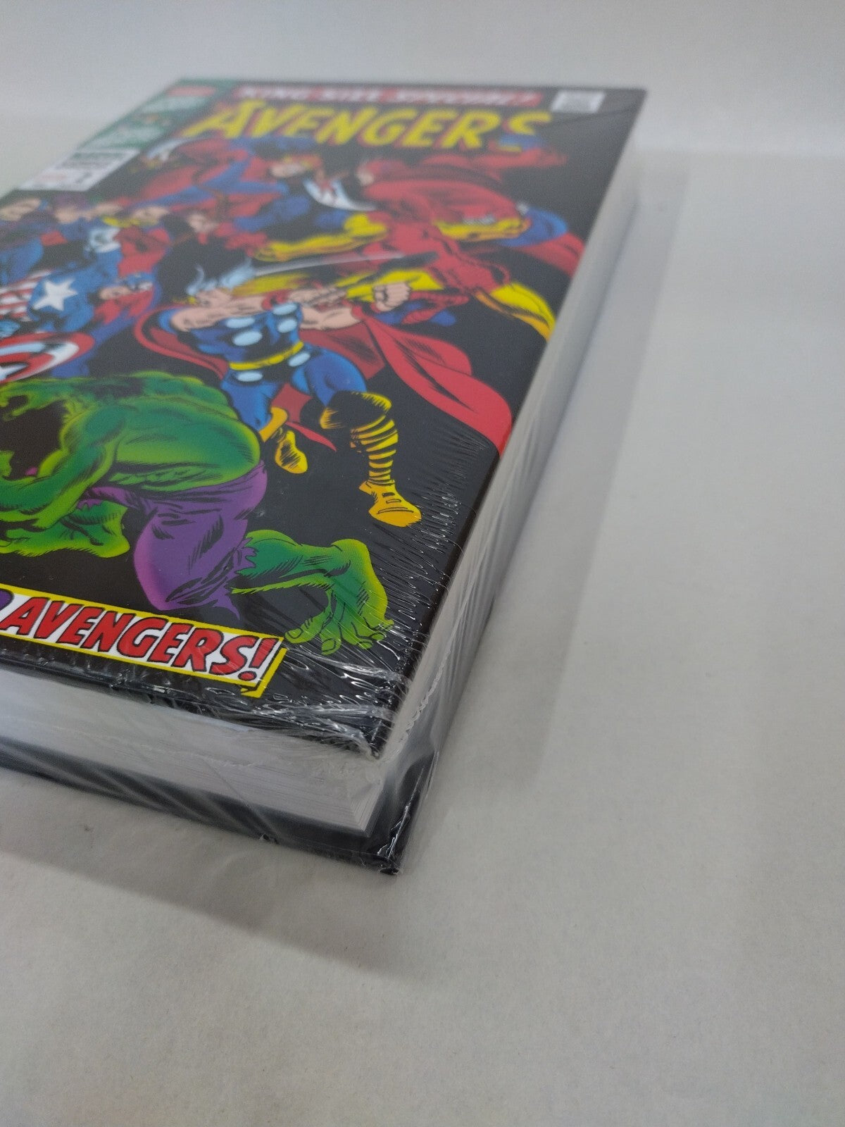 Avengers Vol 2 Omnibus Marvel Hardcover John Buscema DM Variant New Sealed 