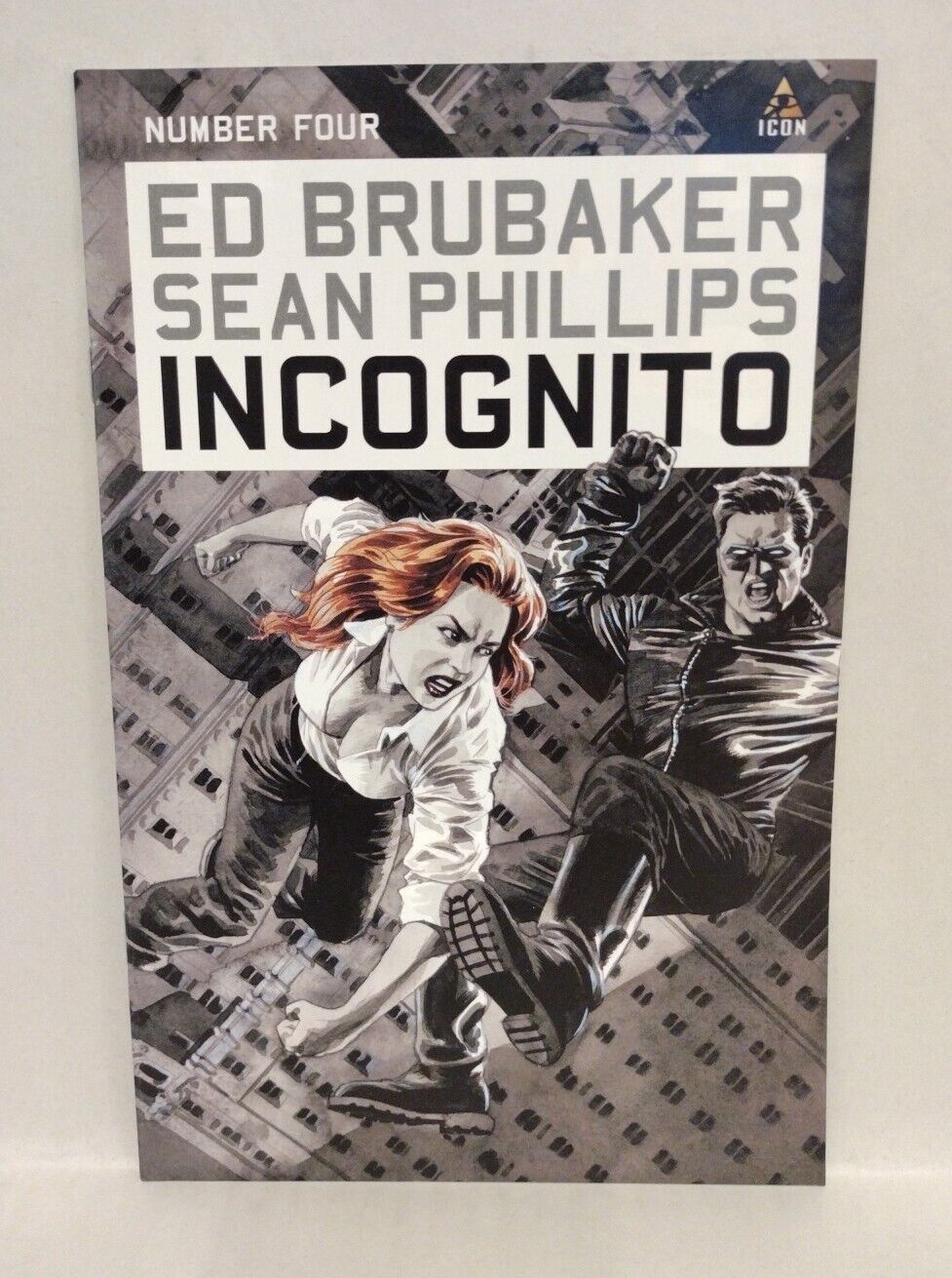 Incognito (2008) Icon Complete Comic Set #1 2 3 4 5 6 Ed Brubaker Sean Phillips