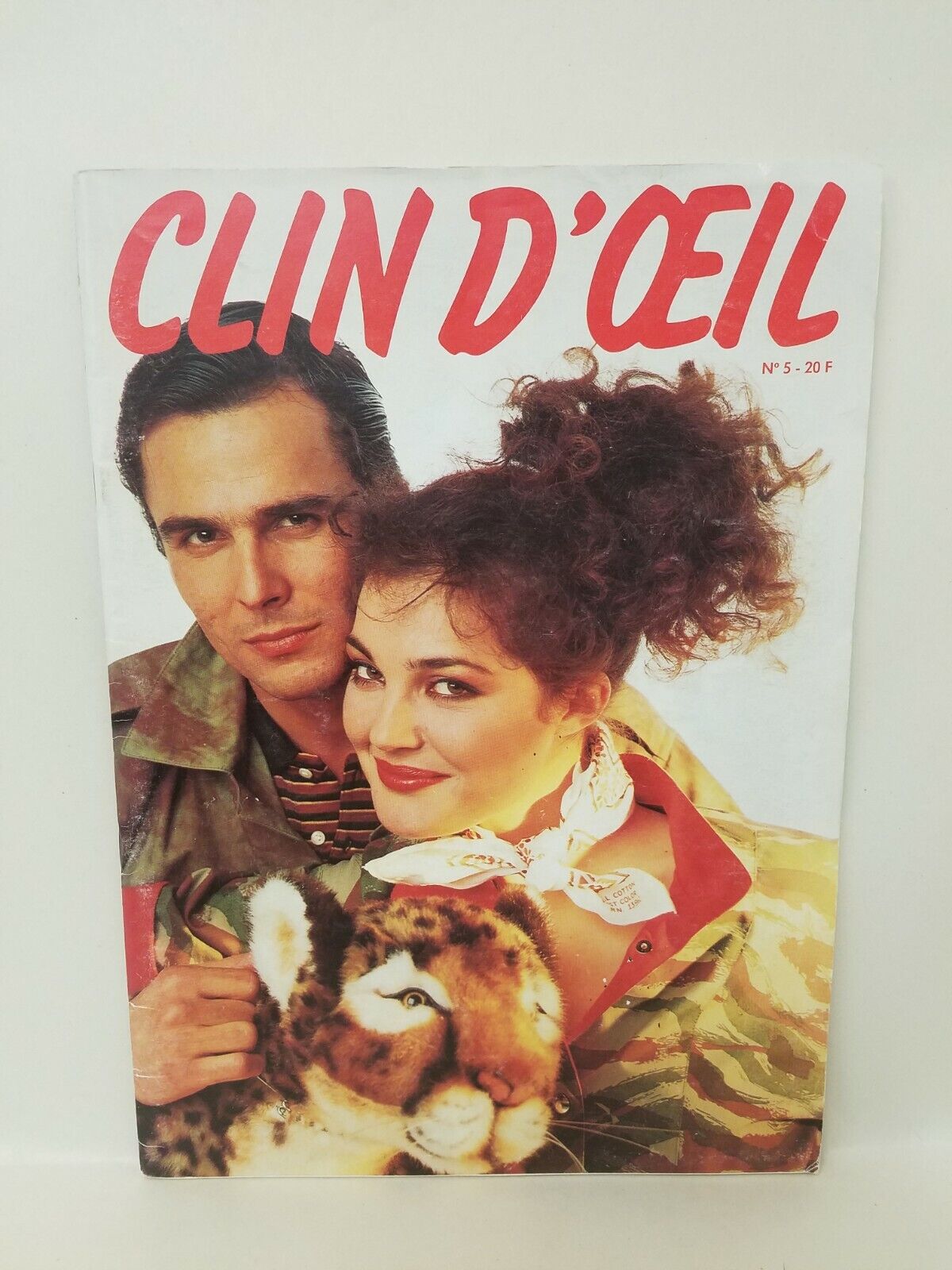 Clin D' Oeil #5 (1981) French Fashion Magazine 9 X 12.75"