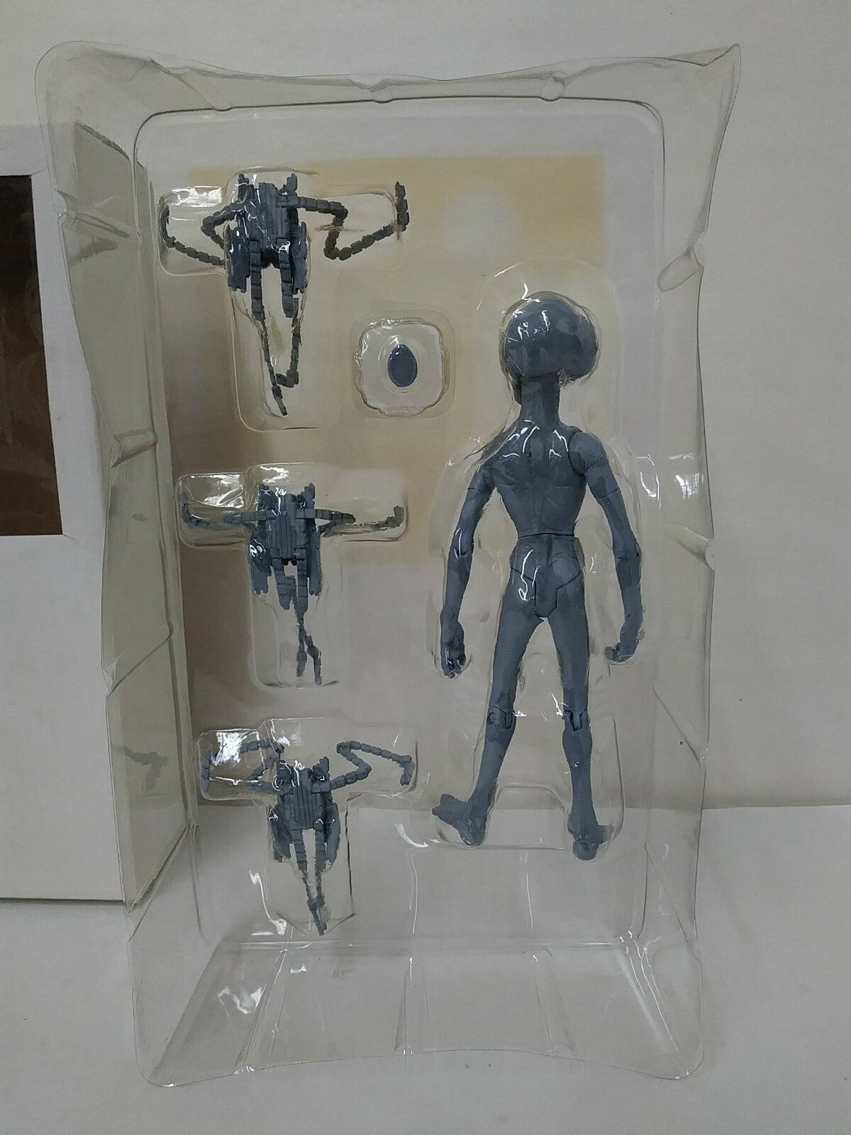 Stargate SG-1 THOR Alien Figure Unpainted Prototype W Accessories Opened Box New