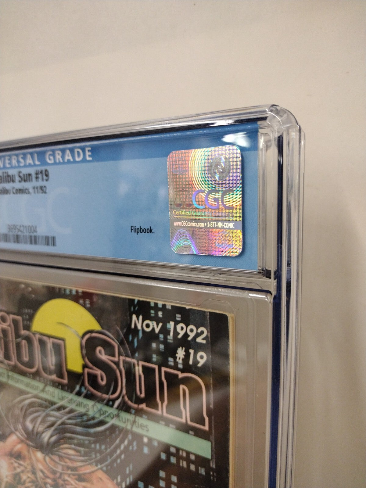 Malibu Sun #19 (1992) 1st Pitt Comic Preview CGC 8.5 Dale Keown Cover Art 