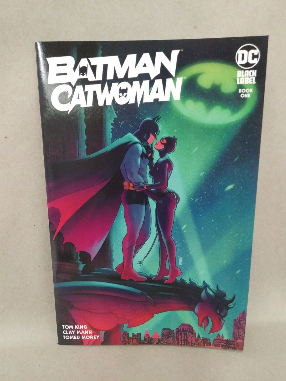 Batman Catwoman #1 x2 Team Exclusive Variants Bruce Timm Jen Bartel Tom King