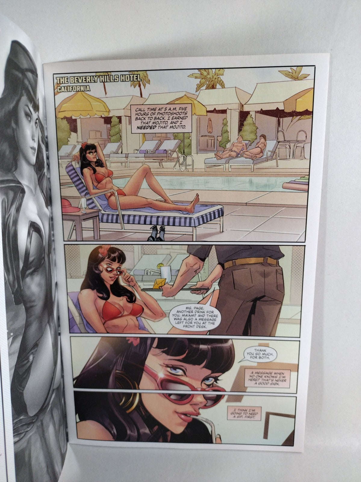 Bettie Page Alien Agenda #1 (2022) Dynamite Pink Blank Cover Variant Comic NM