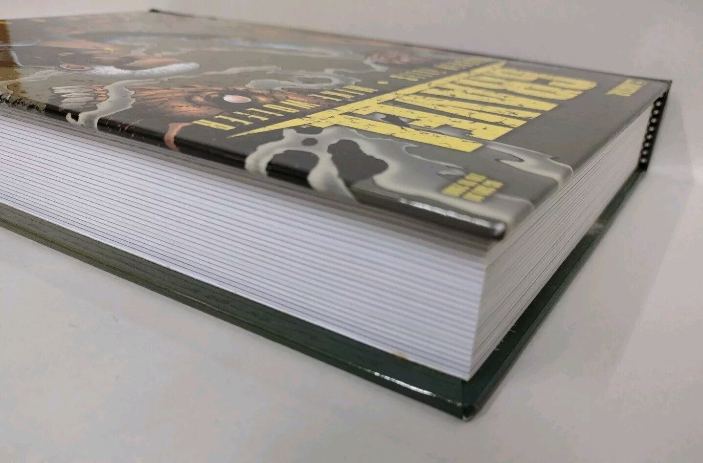 Gravel: Never A Dull Day (2008) Avatar Press HC Signed Edition Warren Ellis New