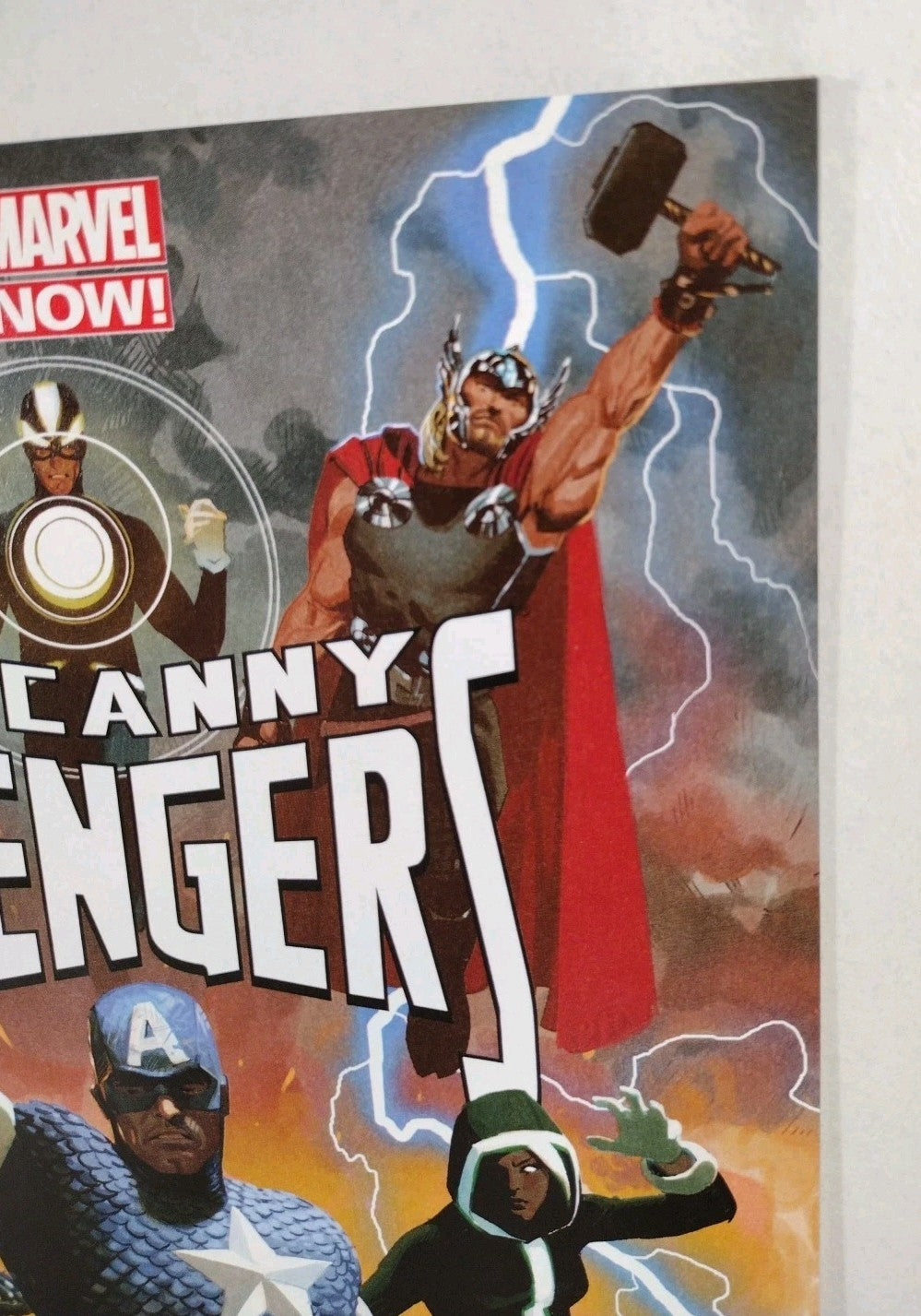 Uncanny Avengers #1 (2012) Marvel Comic 1:50 Daniel Acuna Variant