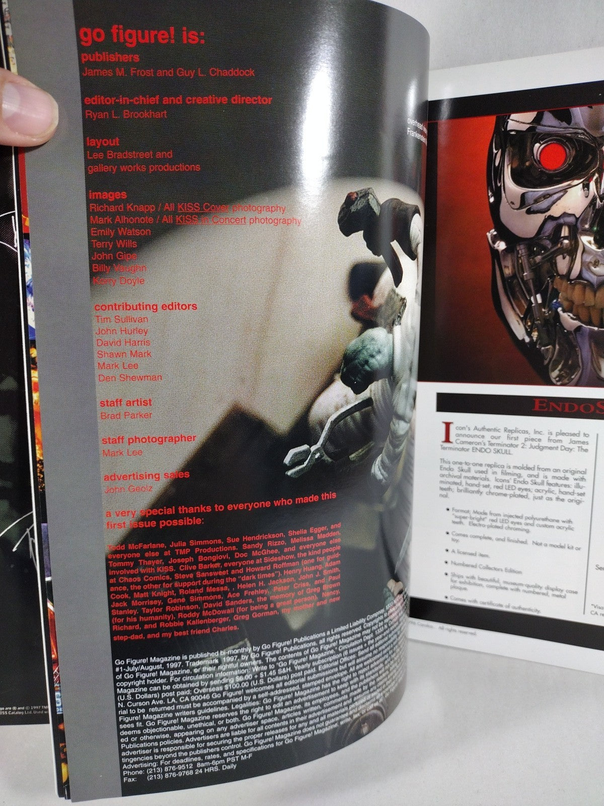 Go Figure Action Figure Magazine #1 (1997) Kiss Ed Set Gene Simmons Ace Frehley