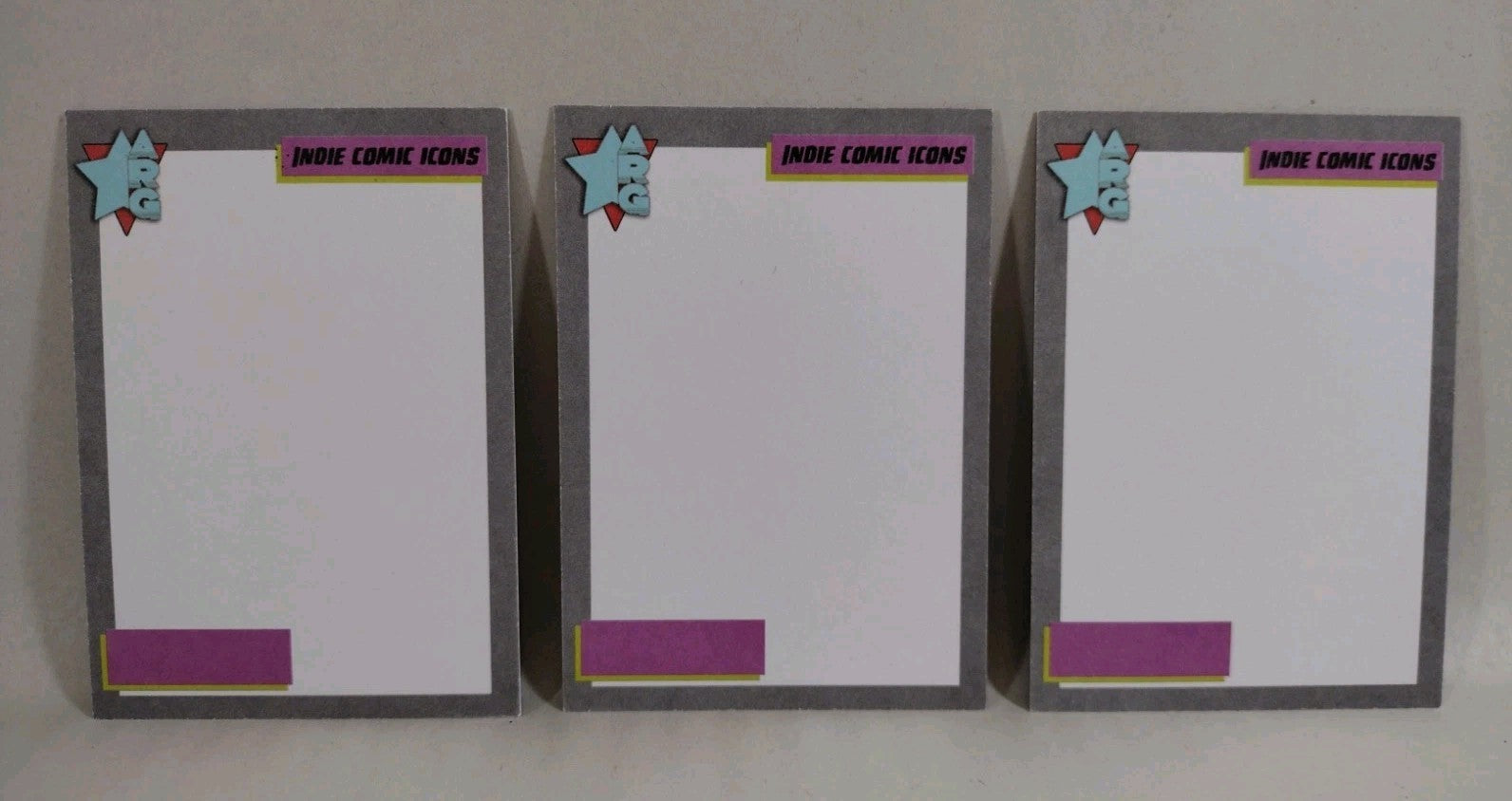 Indie Comic Icons (2026) American Retro Graphics Blank Sketch Card Lot Of 3