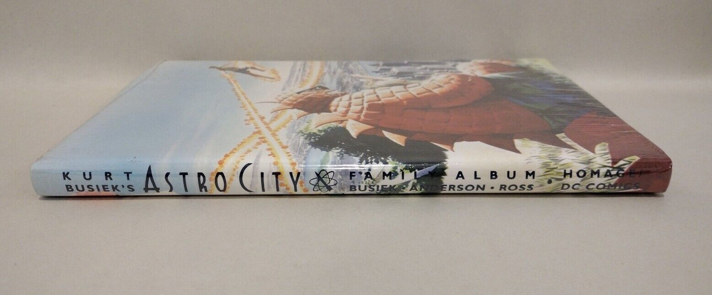 ASTRO CITY FAMILY ALBUM (1998) Homage Comics HC Alex Ross Kurt Busiek New Sealed