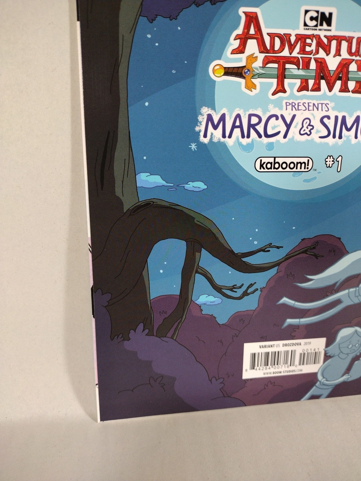ADVENTURE TIME Presents Marcy & Simon #1 Boom Studios Sofie Drozdova Variant NM